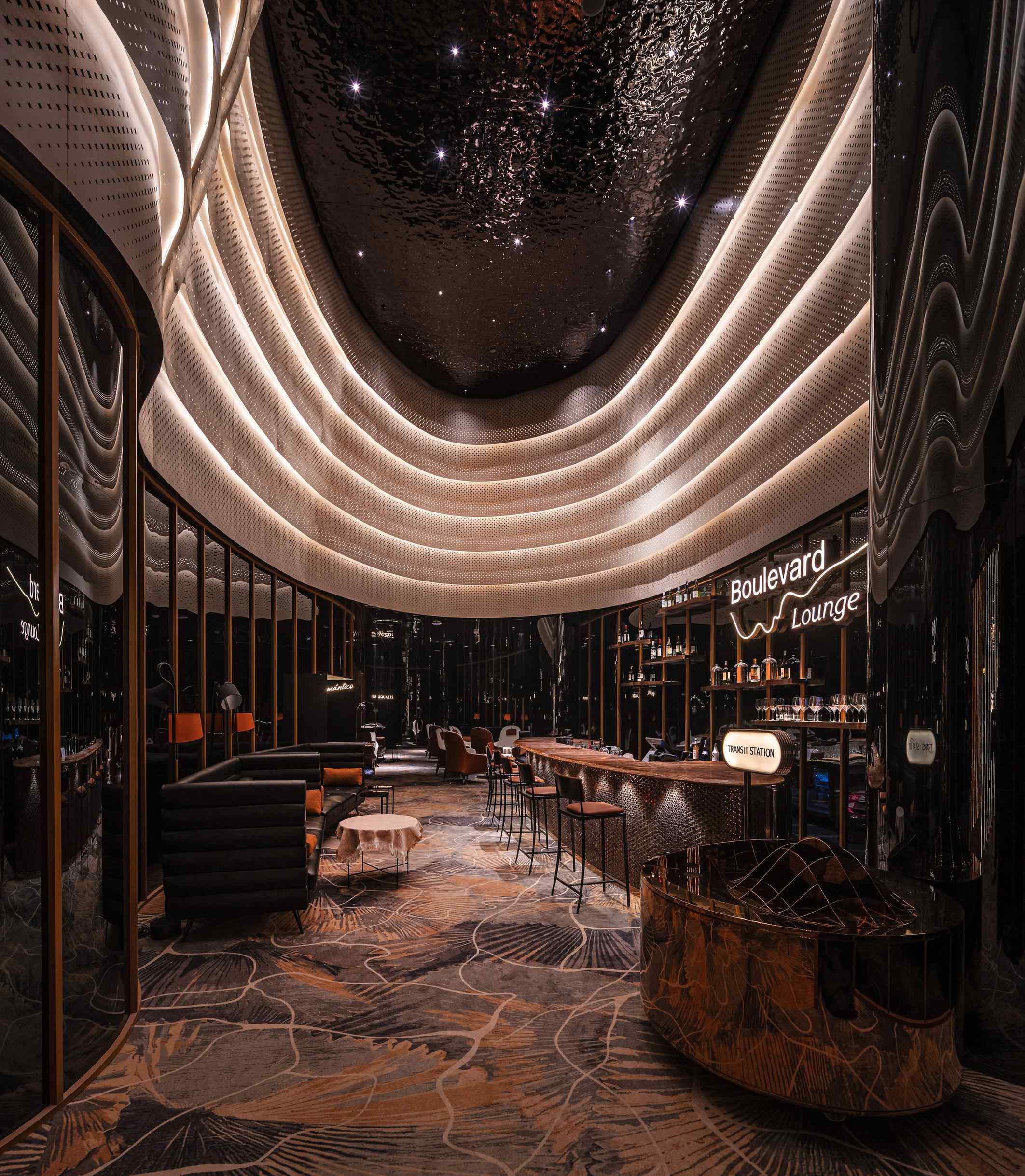 BOULEVARD LOUNGE - 6