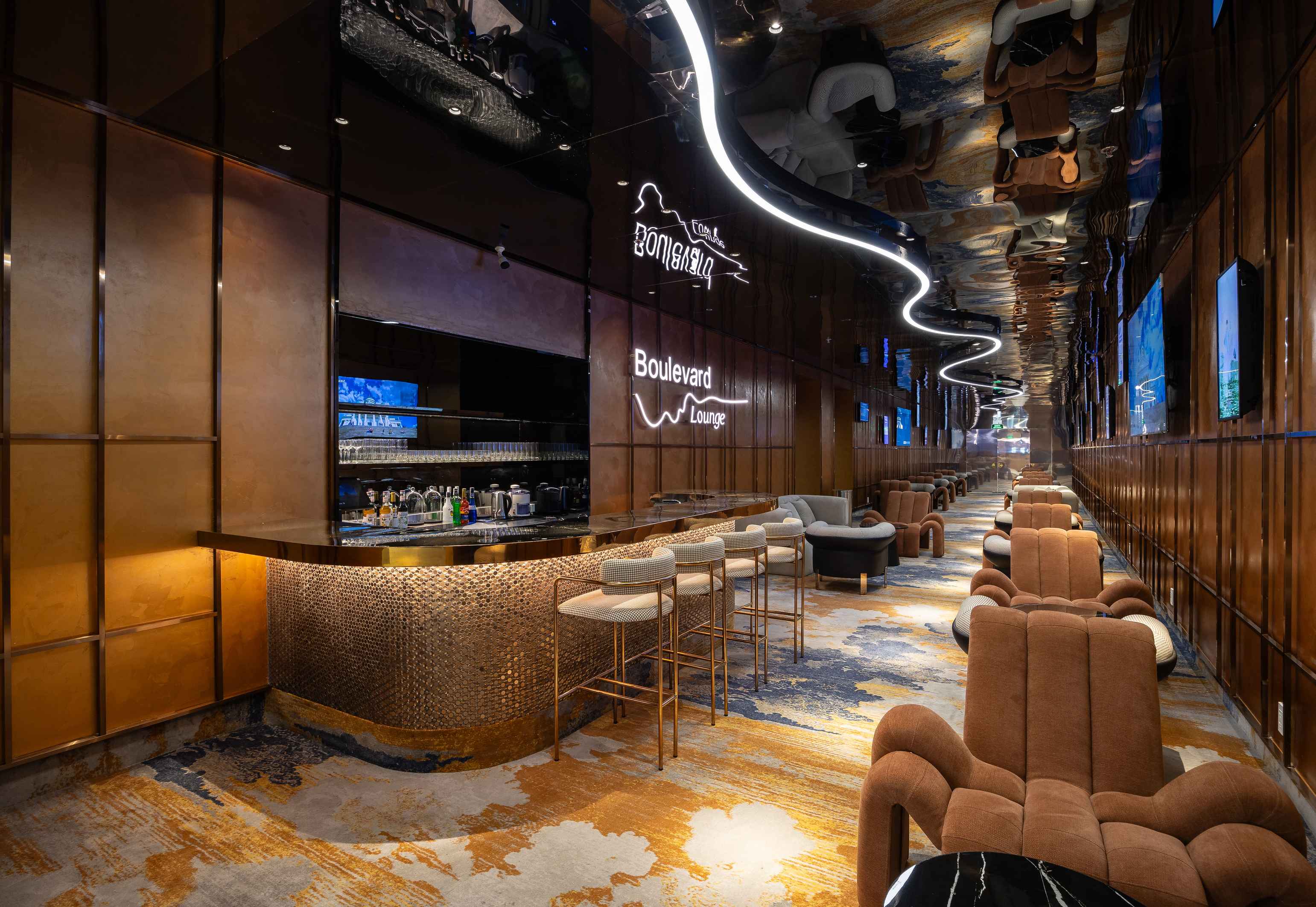 BOULEVARD LOUNGE - 12