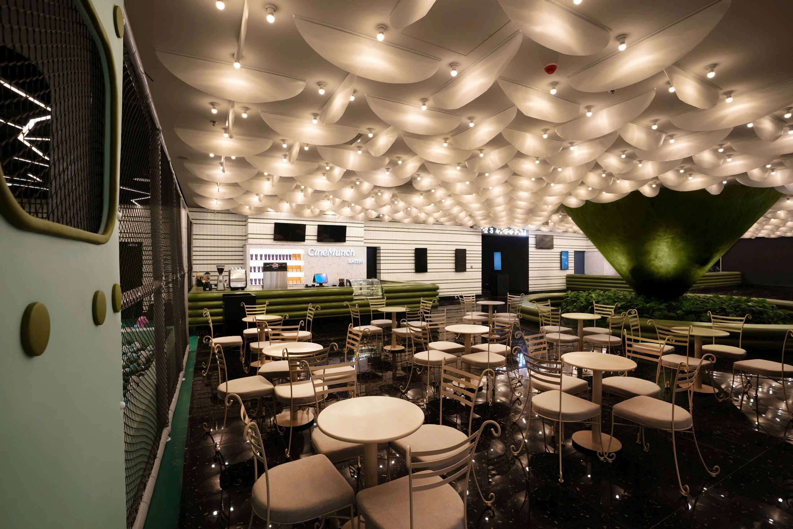 CINEMUNCH EATERY - 3