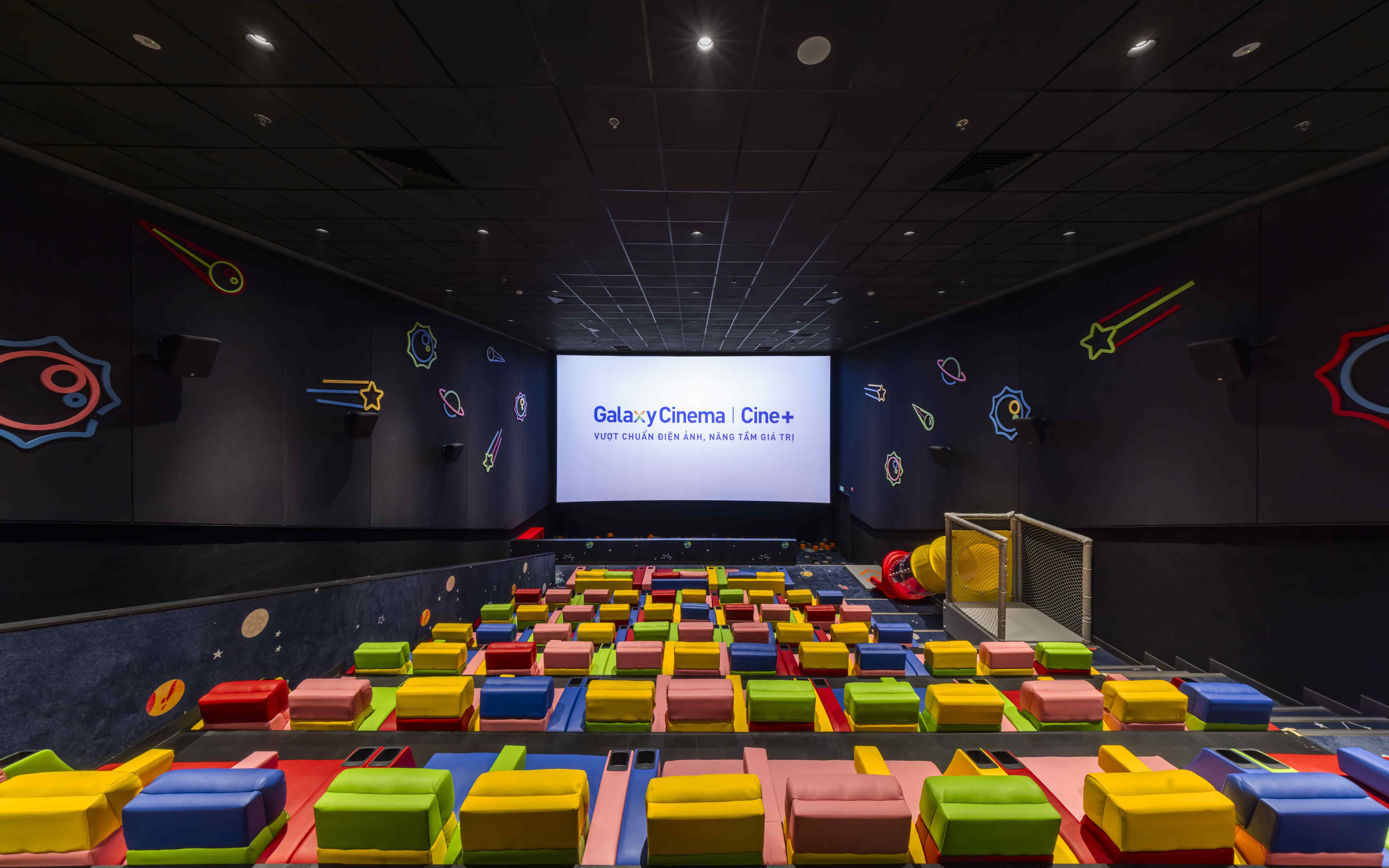 CINE DE KIDS - 6