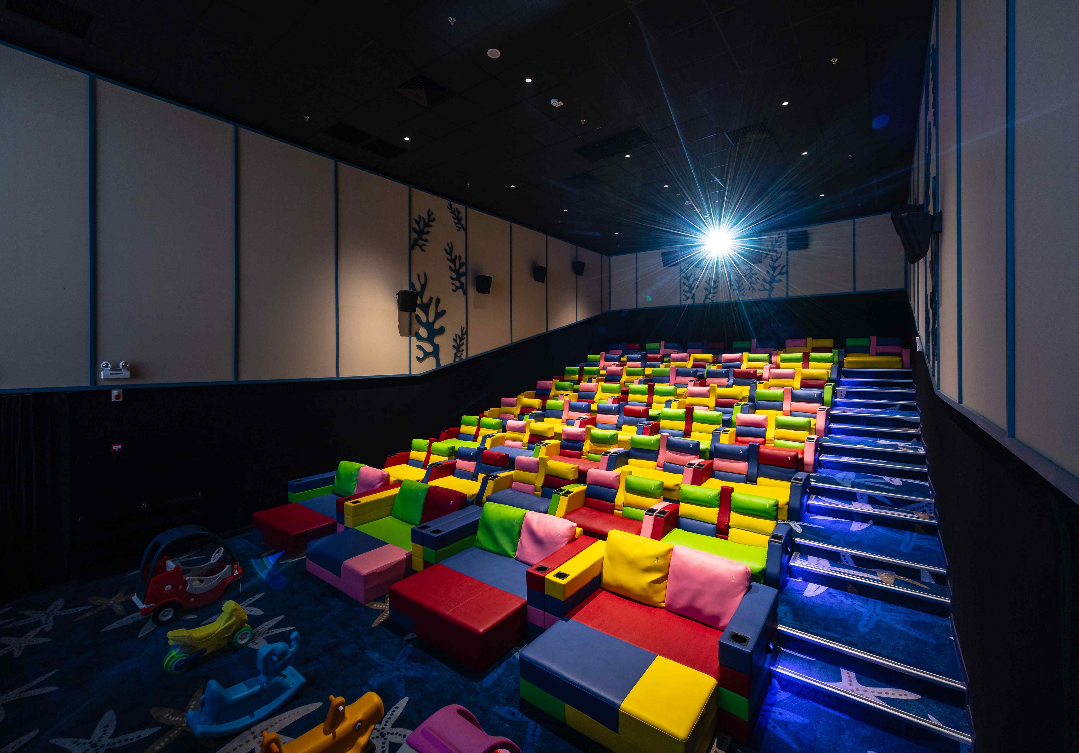 CINE DE KIDS - 12